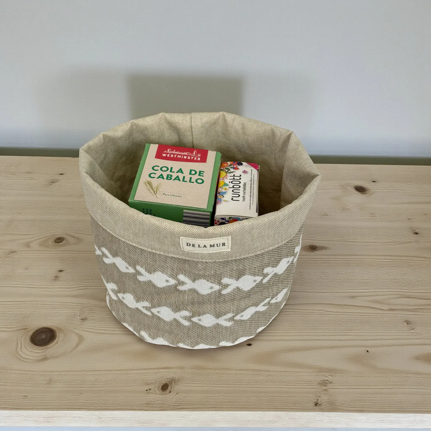 De La Mur Pesc oppbevaringskurv 17 cm beige fisk