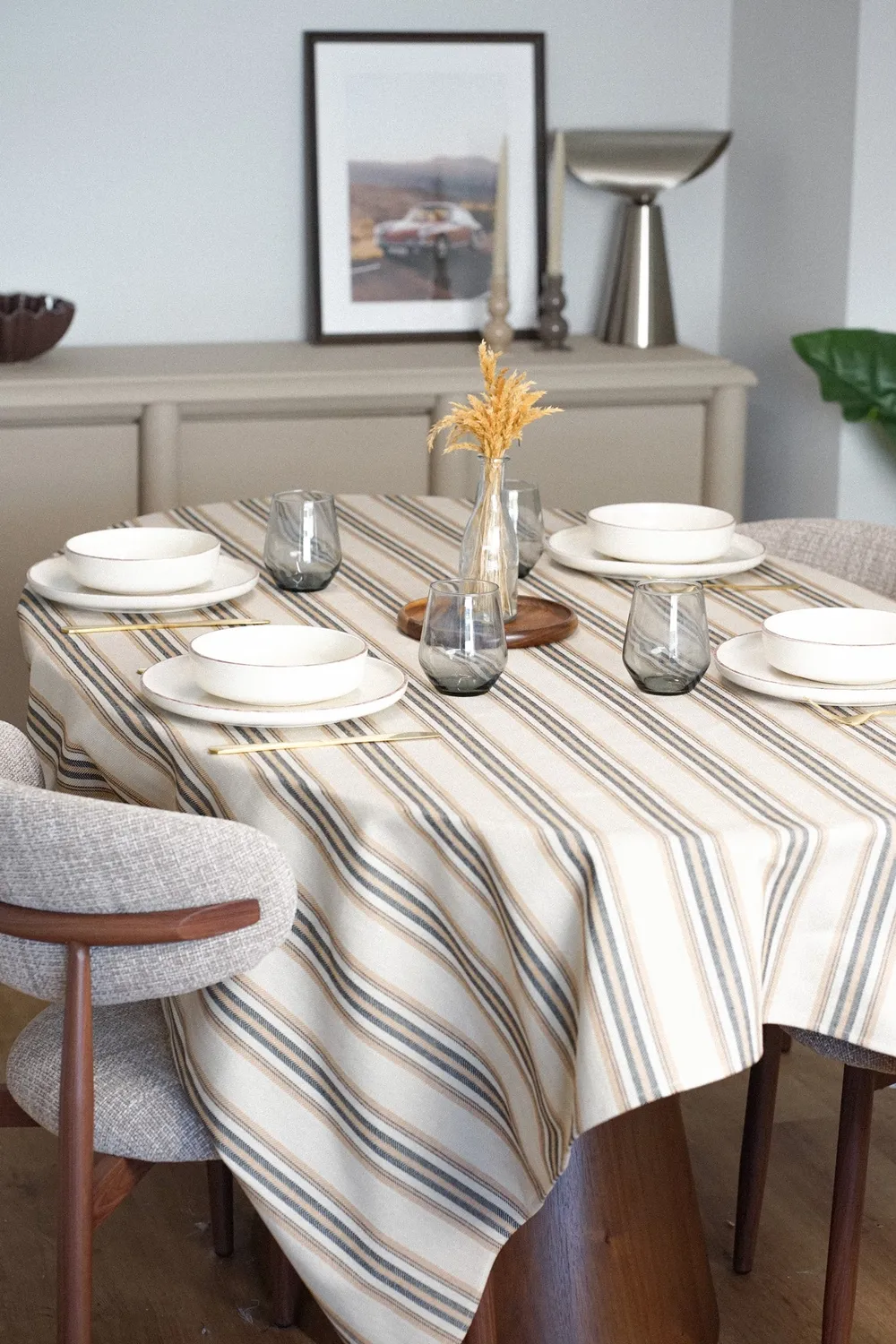 De La Mur Marco bordduk stripet beige 150x150 cm
