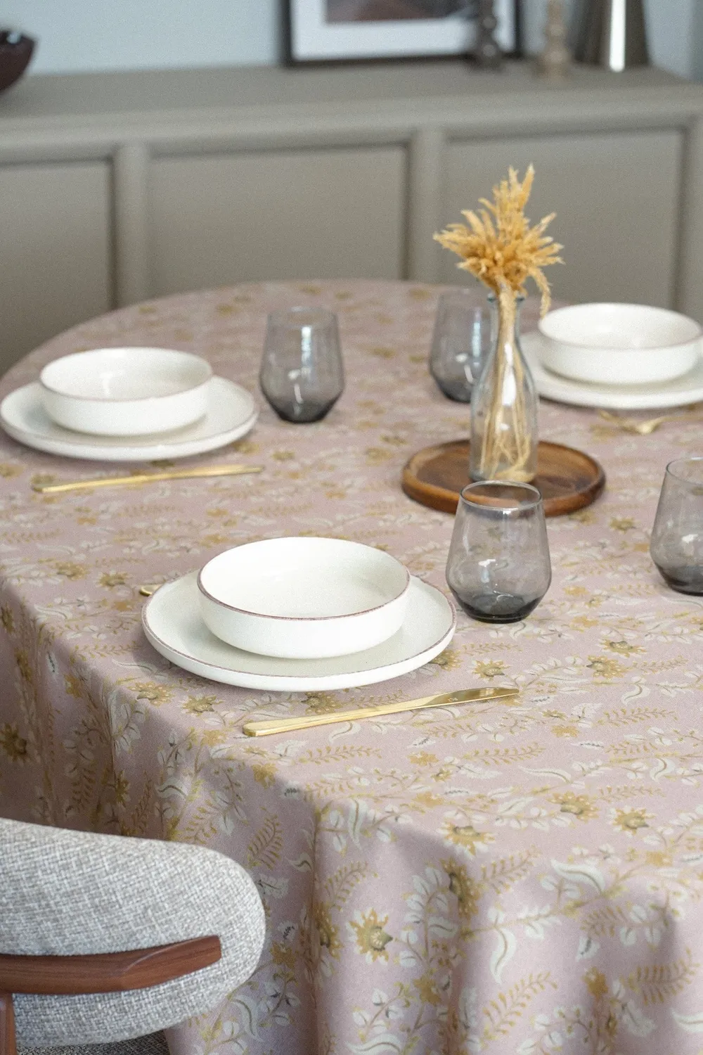De La Mur Alba duk blomstret 150x150 cm mustard