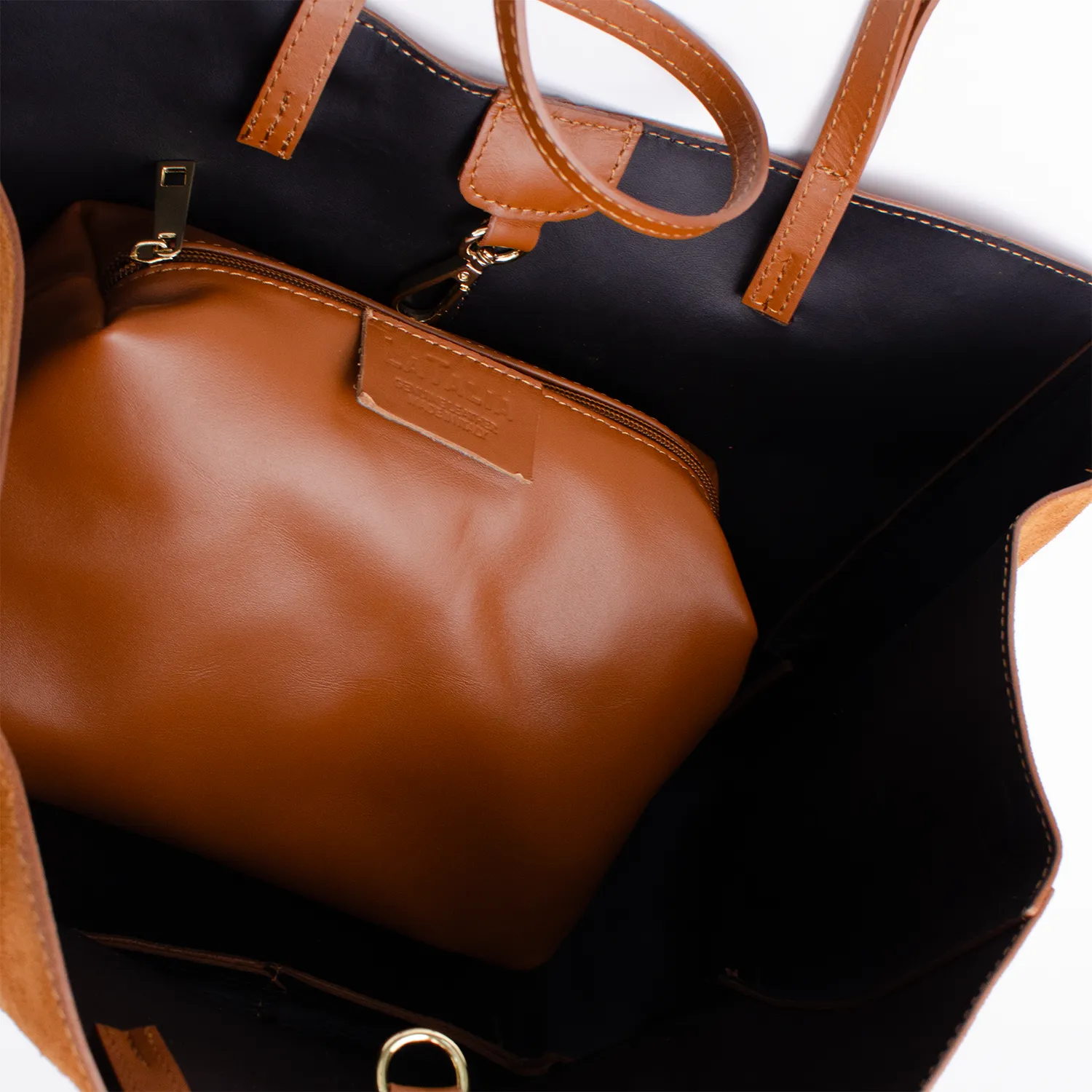 Latalia Nola shoppingveske mocka karamell MacBook