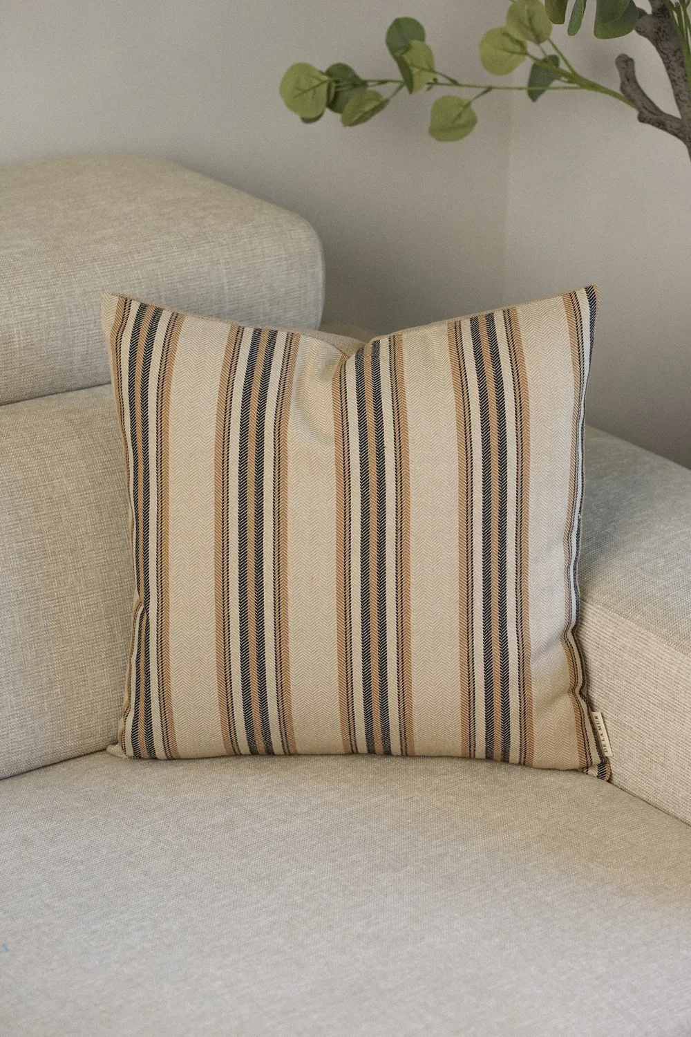 De La Mur Marco putetrekk 45x45 sennep stripet