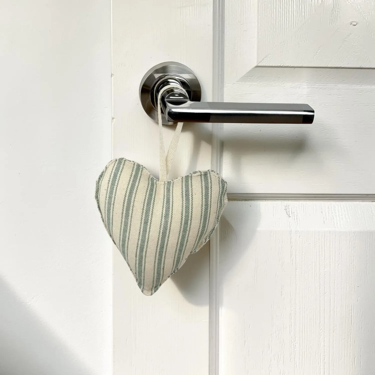 De La Mur Corazón Pequeño 26i dekorhjerte grønn 13 cm