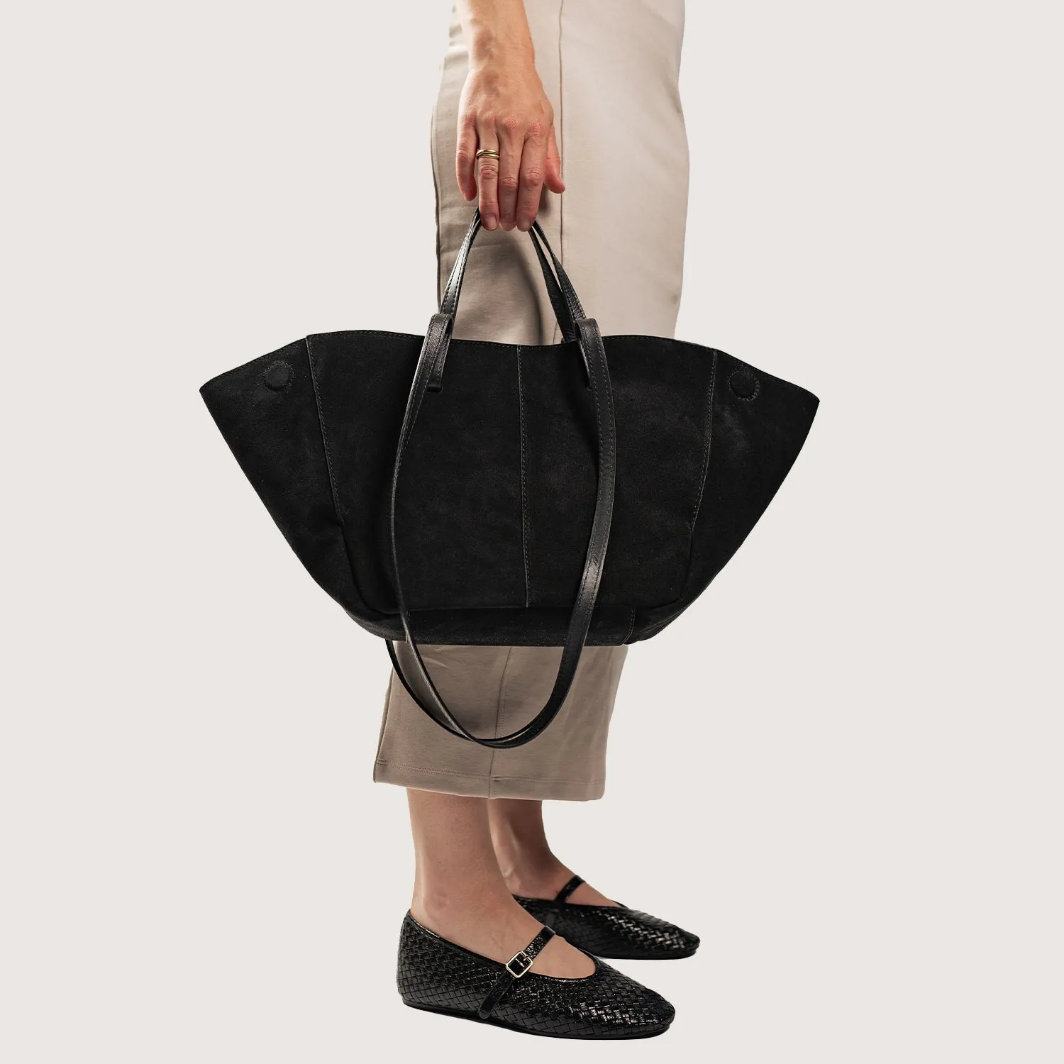 Latalia Nola shoppingveske mocka karamell MacBook