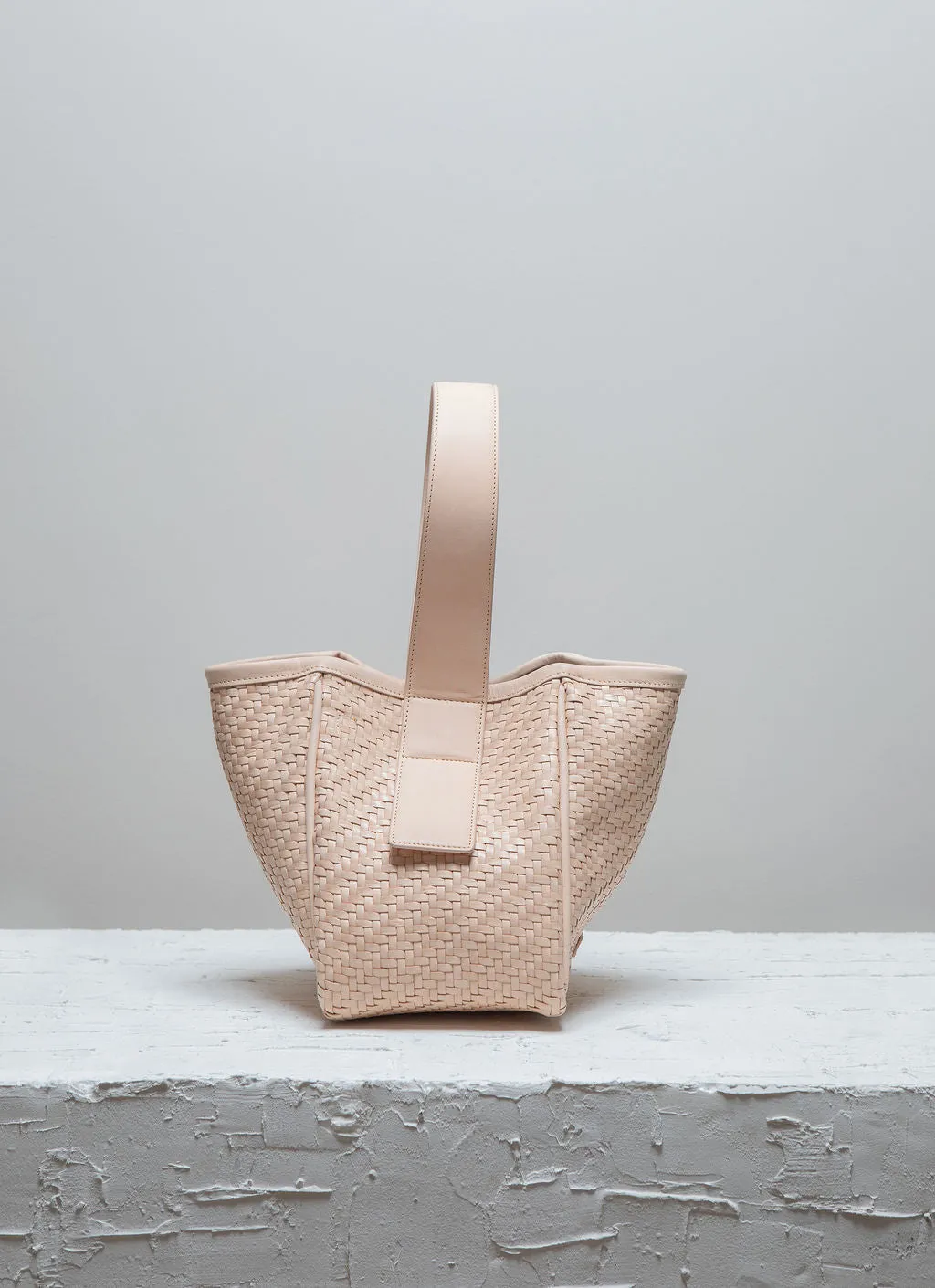 Calajade Iwa Mini skulderveske naturale skinn