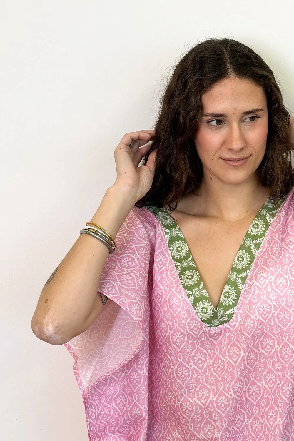 De La Mur Dula kaftan rosa blomstret