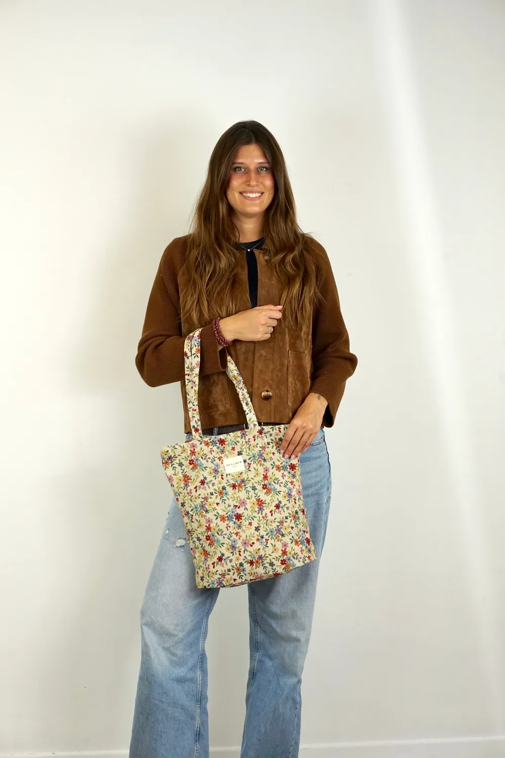 De La Mur Blum totebag beige blomstret med glidelås