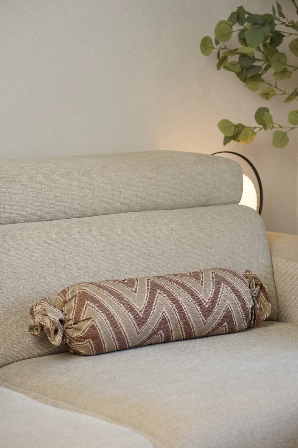 De La Mur Kasa pute karamell 50 cm geometrisk
