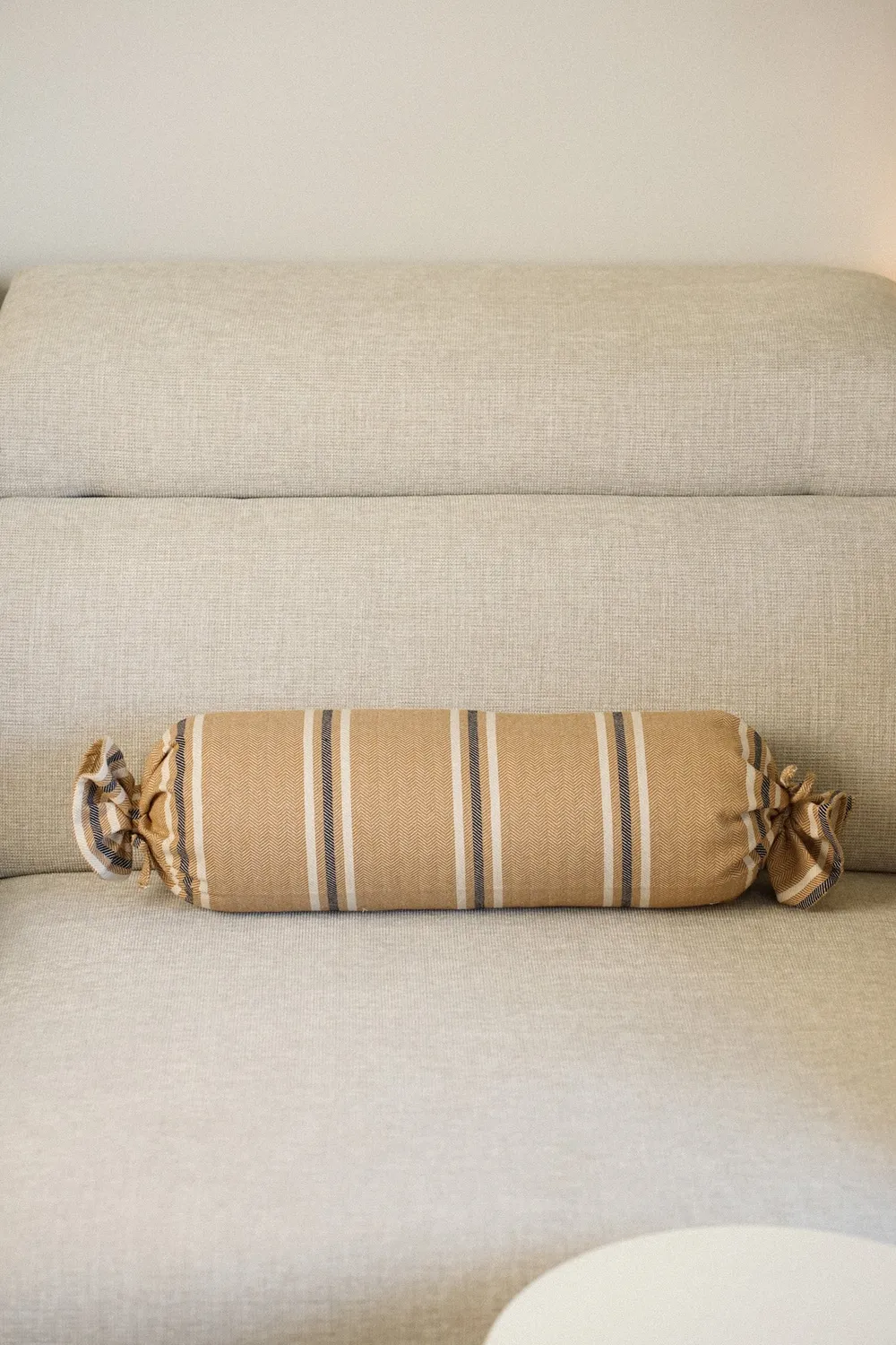 De La Mur Polo putepølse stripet sennep 50 cm