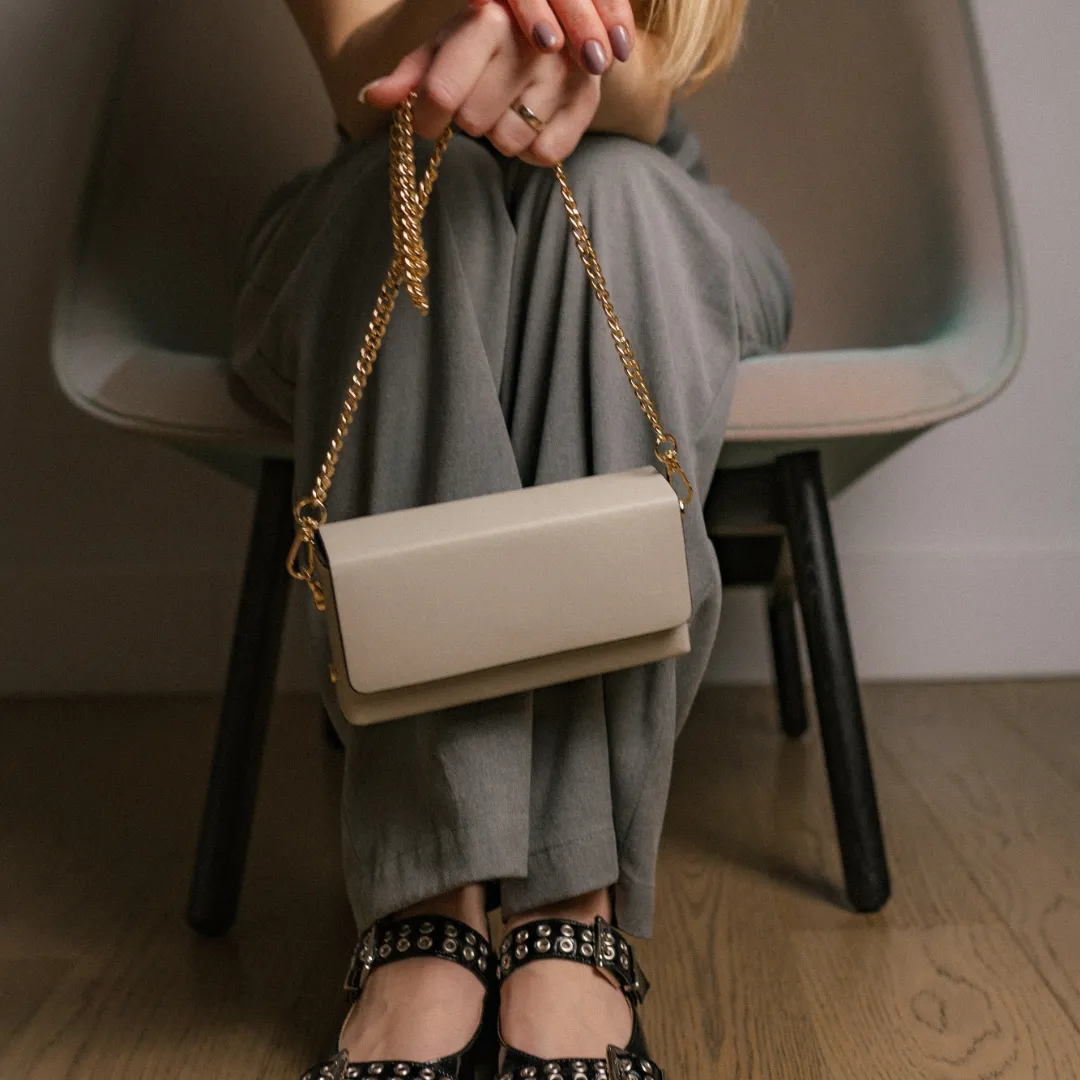 Latalia Fondi clutch skinnveske beige 18 cm