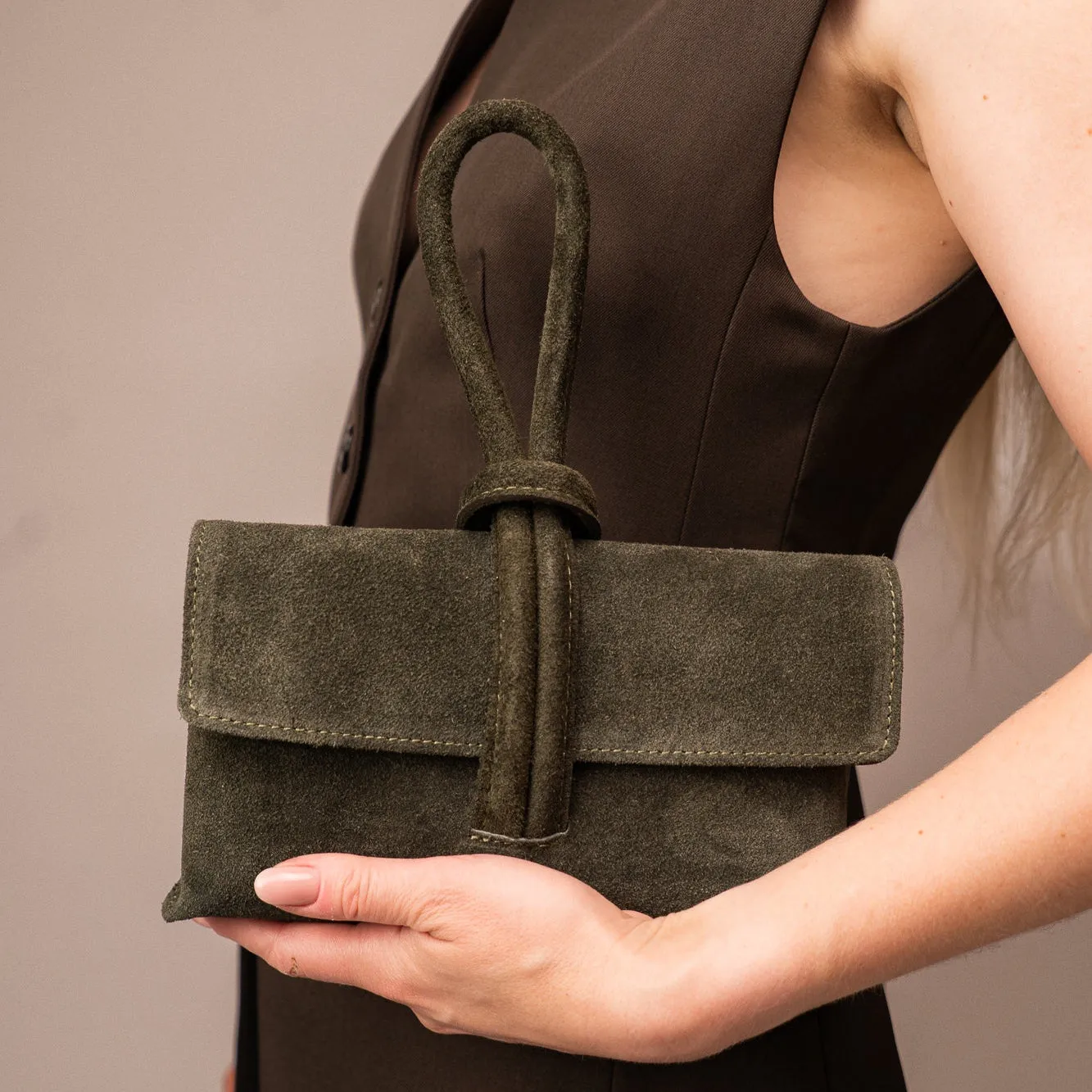 Latalia Barletta clutch veske khaki semsket