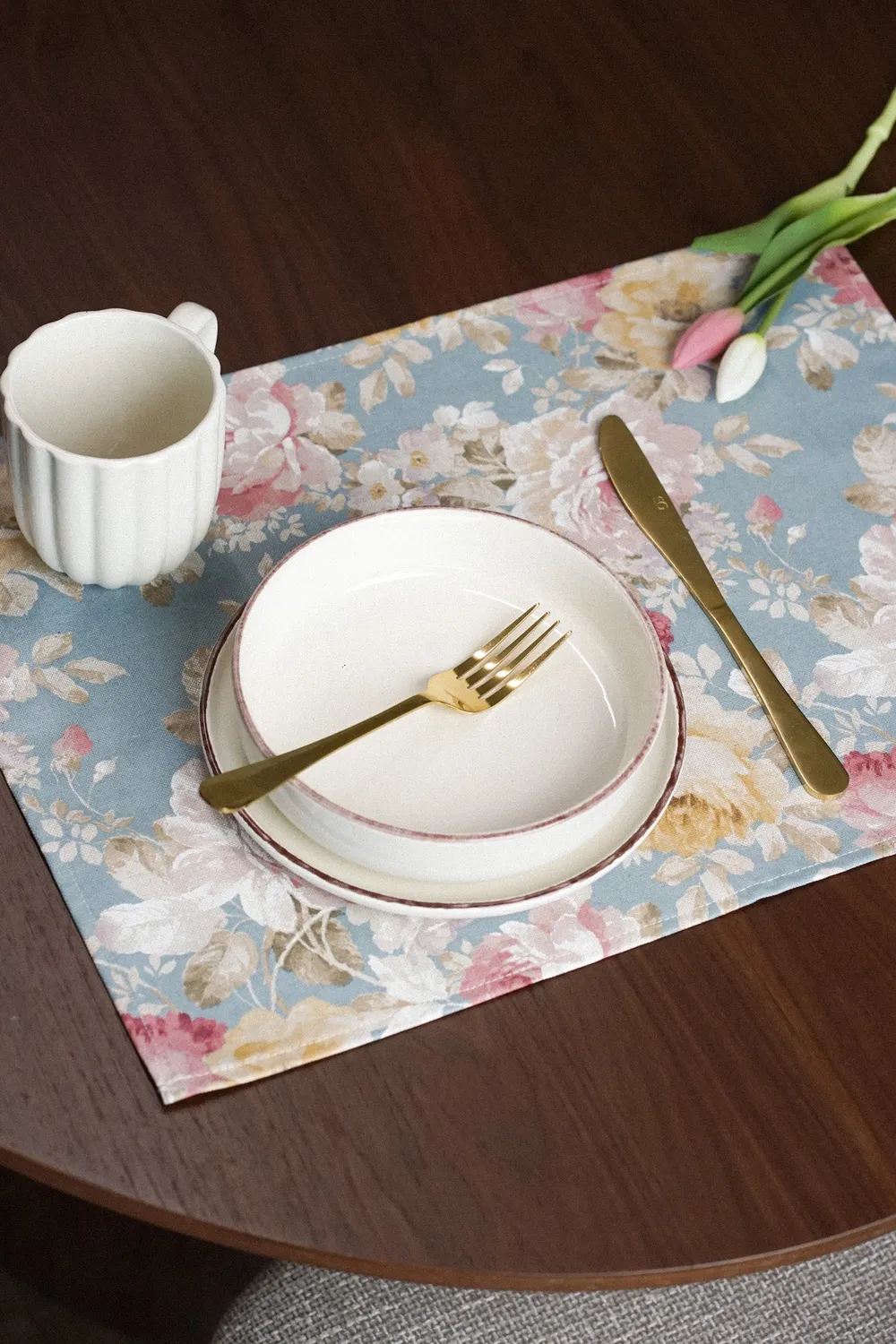 De La Mur Oria spisebrikke 50x35 cm blomstret