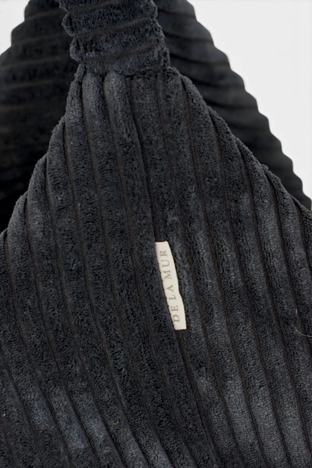 De La Mur Curly skulderveske svart kord 41 cm