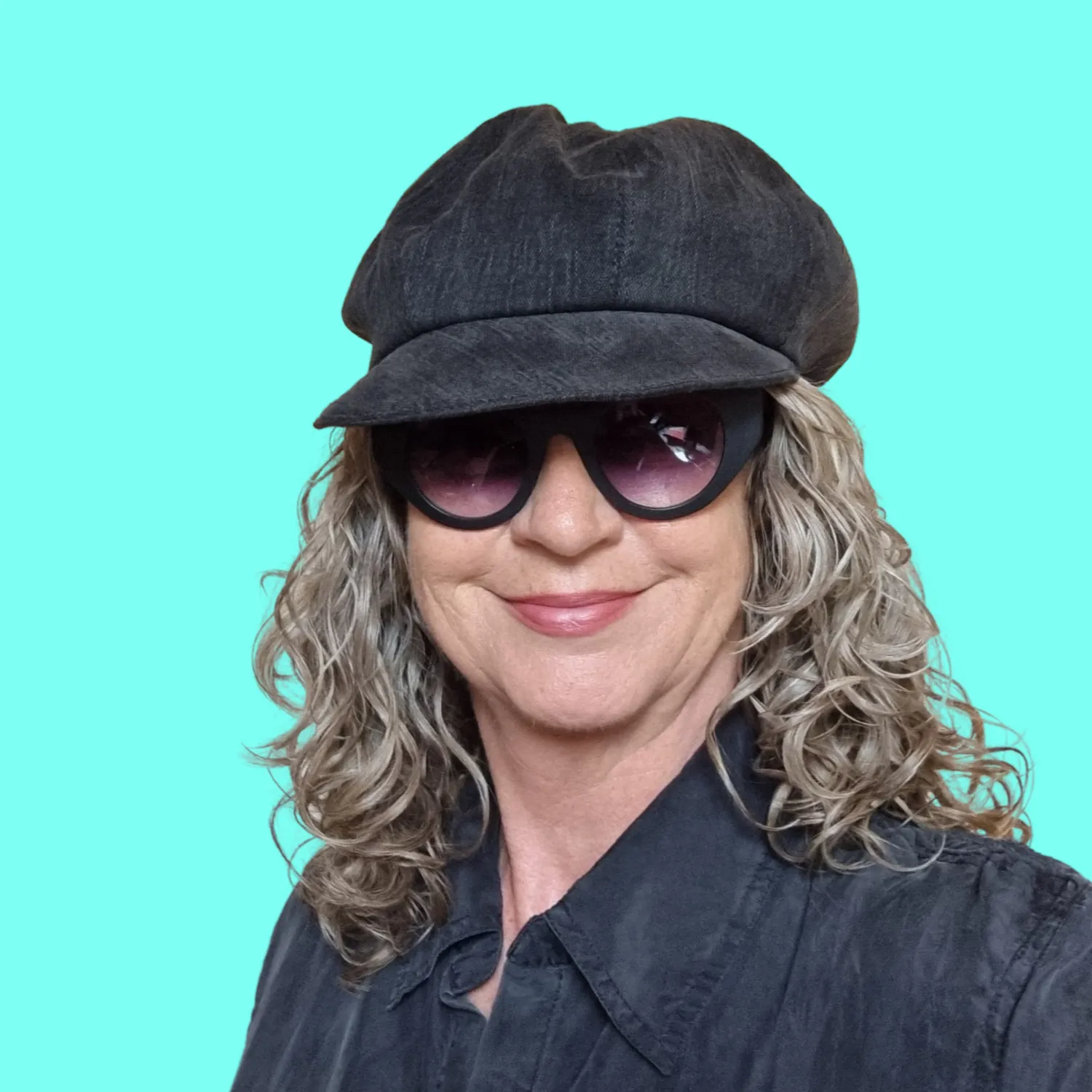 Julia Stray Redesign dongericaps mellomblå medium bomull