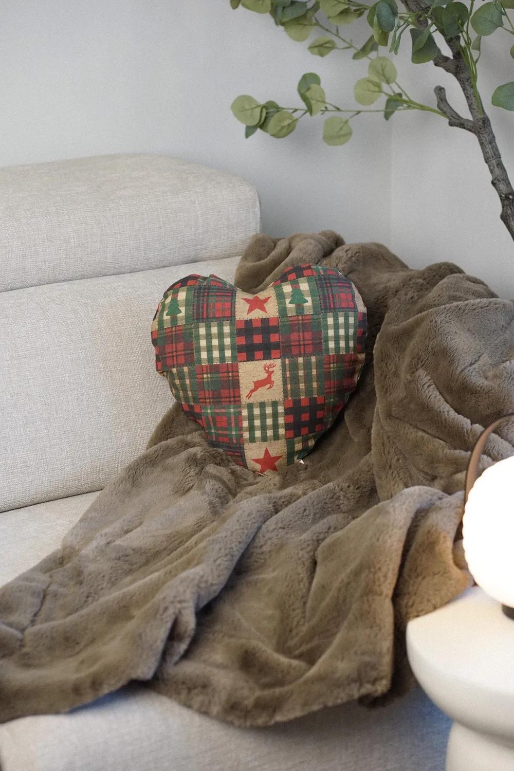 De La Mur Patch Corazón hjertepute 33 cm jul