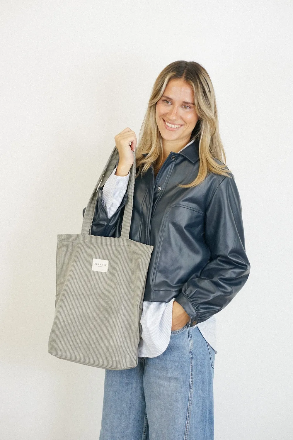 De La Mur Ash totebag liten grå kordfløyel glidelås