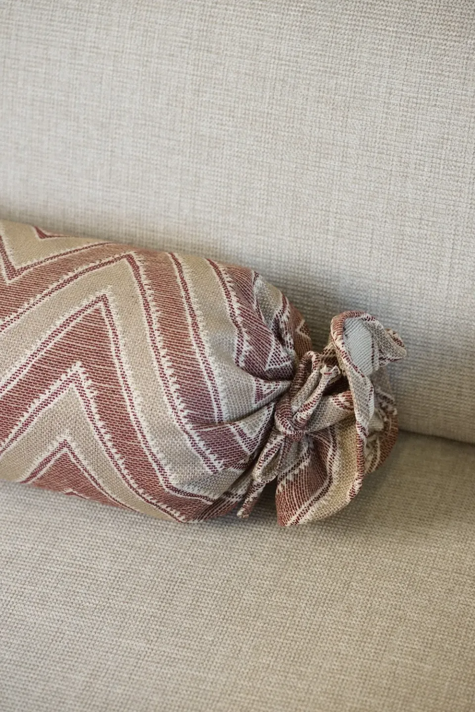 De La Mur Kasa pute karamell 50 cm geometrisk