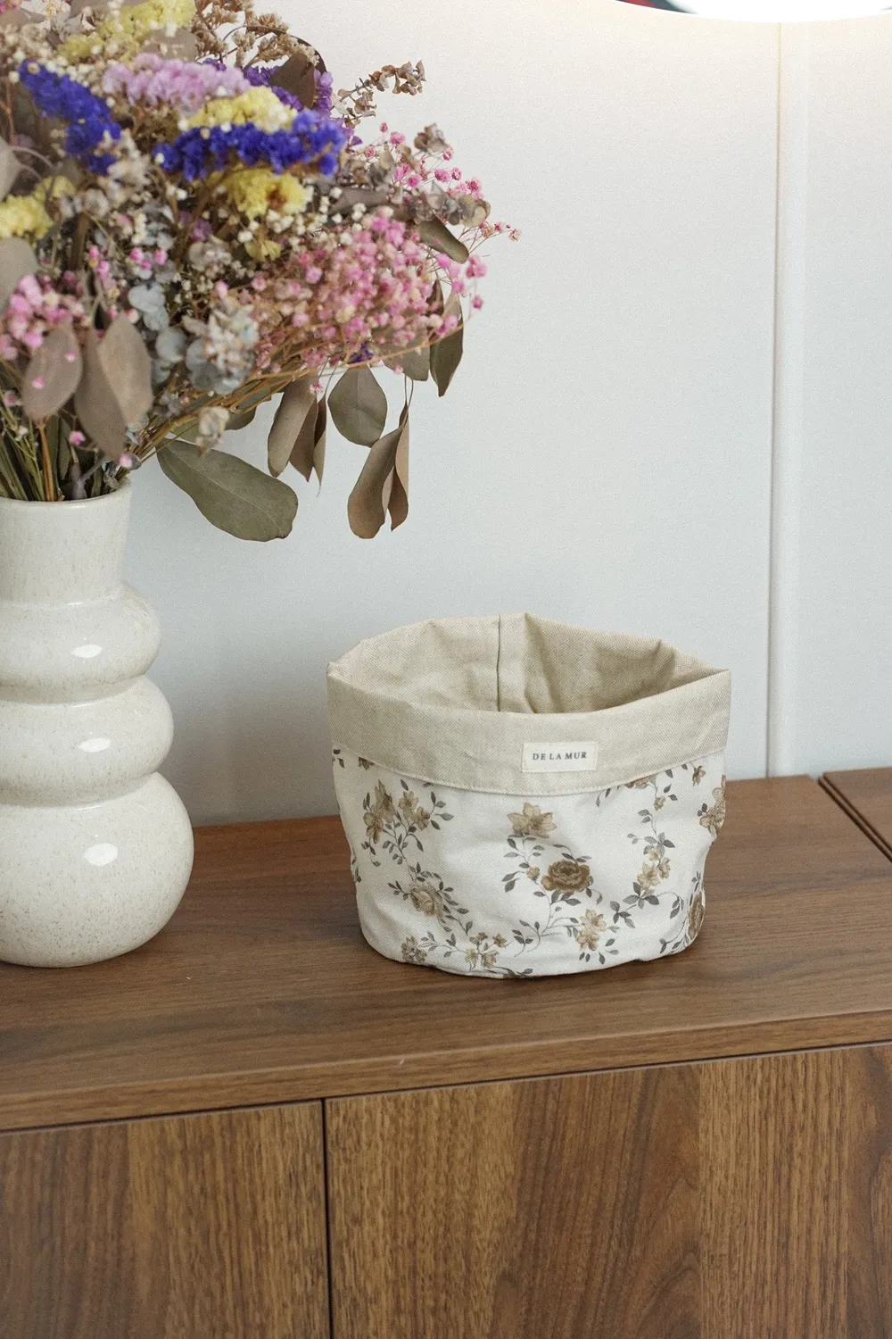 De La Mur Bara kurv medium blomstret 17 cm