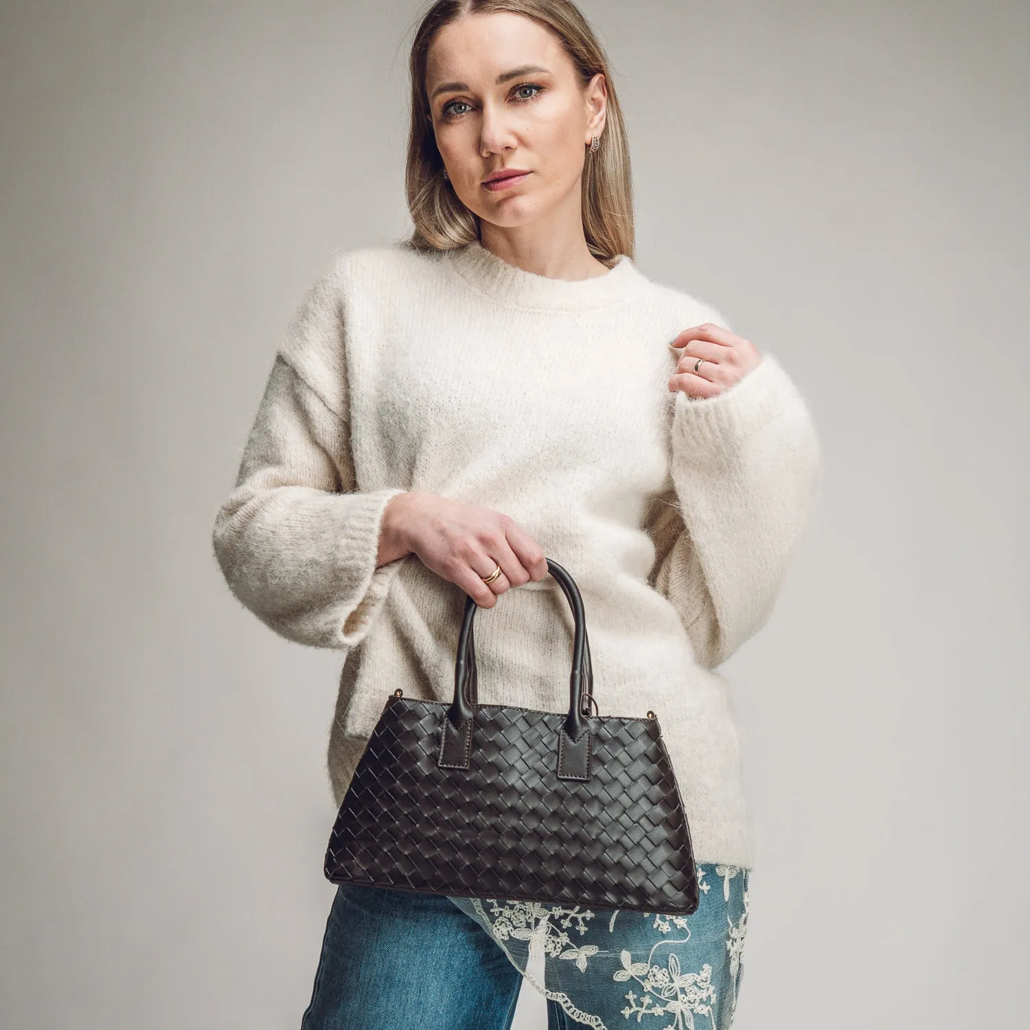 Latalia Vibo håndveske beige ekte skinn