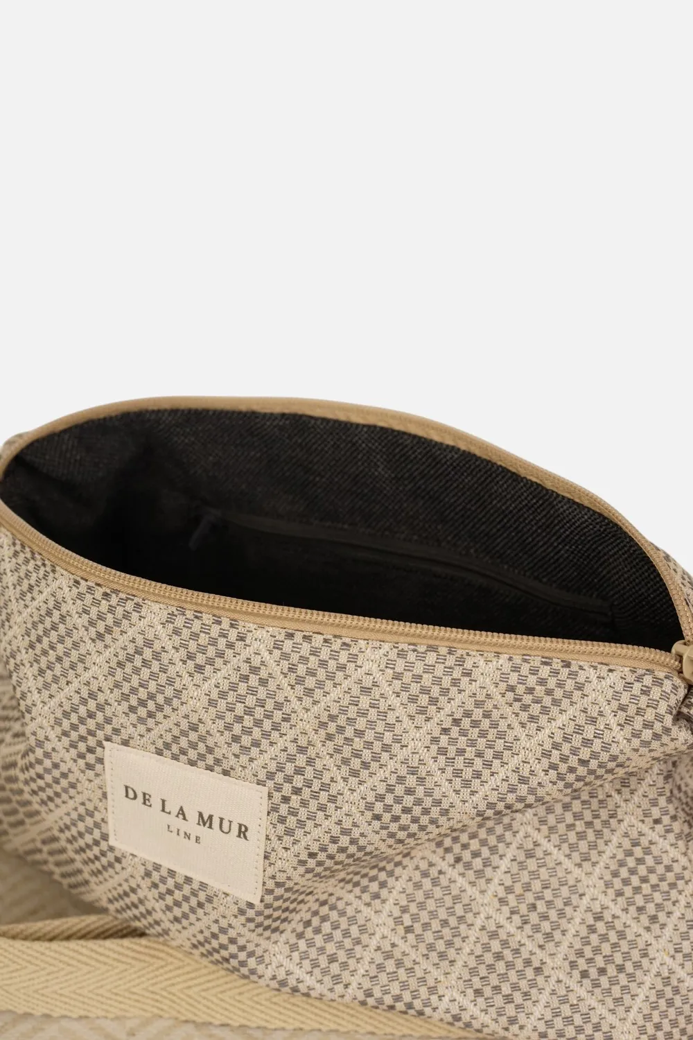 De La Mur Pant clutch grå 29x17x5 cm