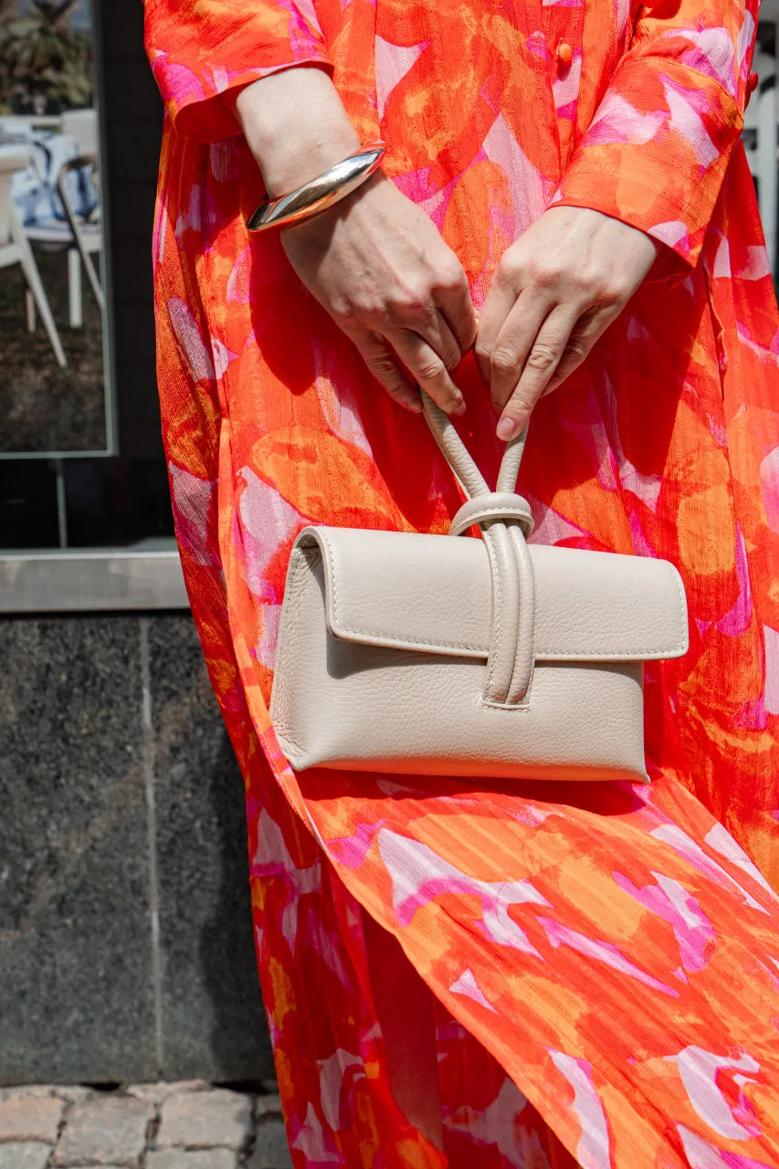 Latalia Barletta miniveske beige clutch skinn