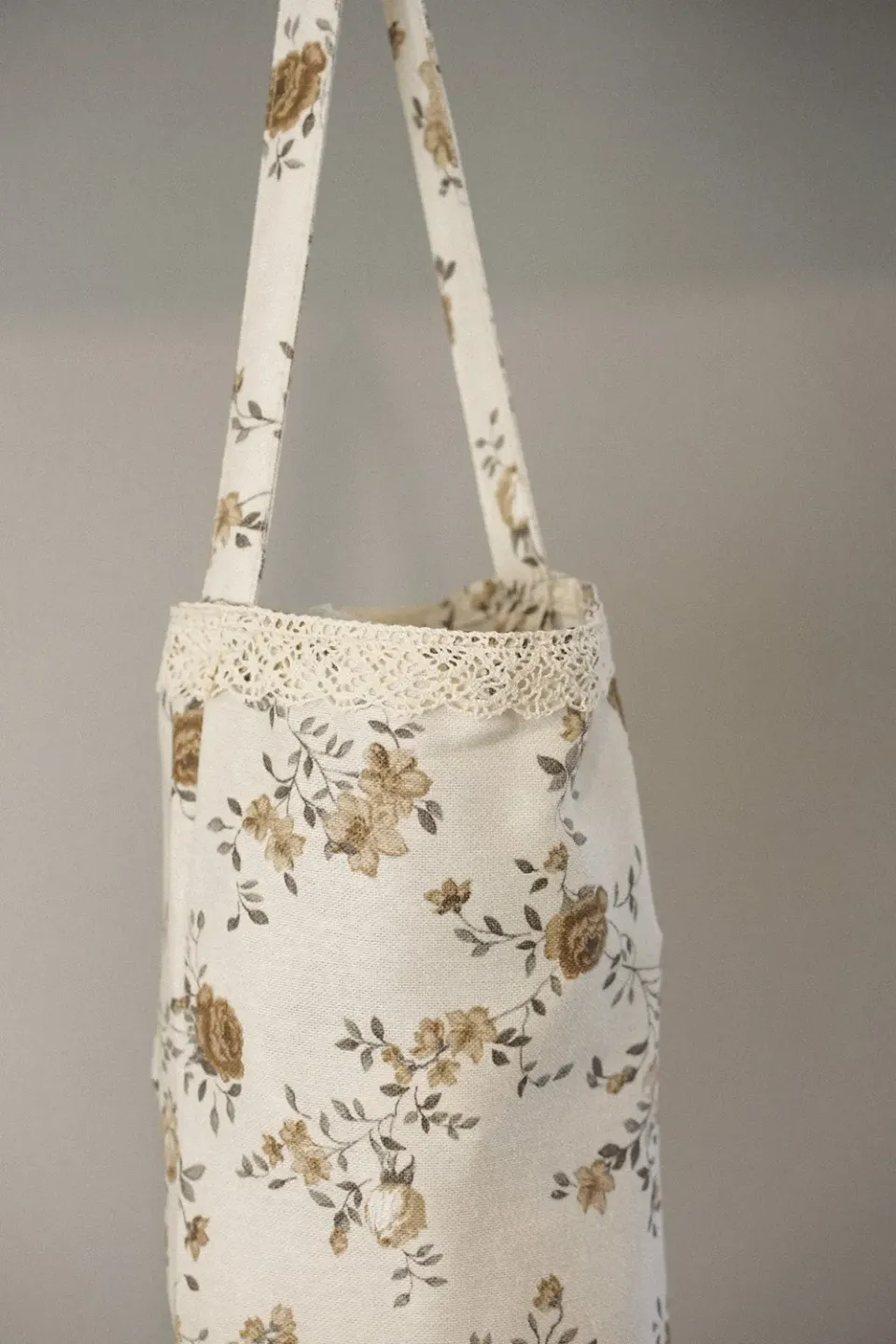 De La Mur Bara poseholder 42x20 cm beige blomst