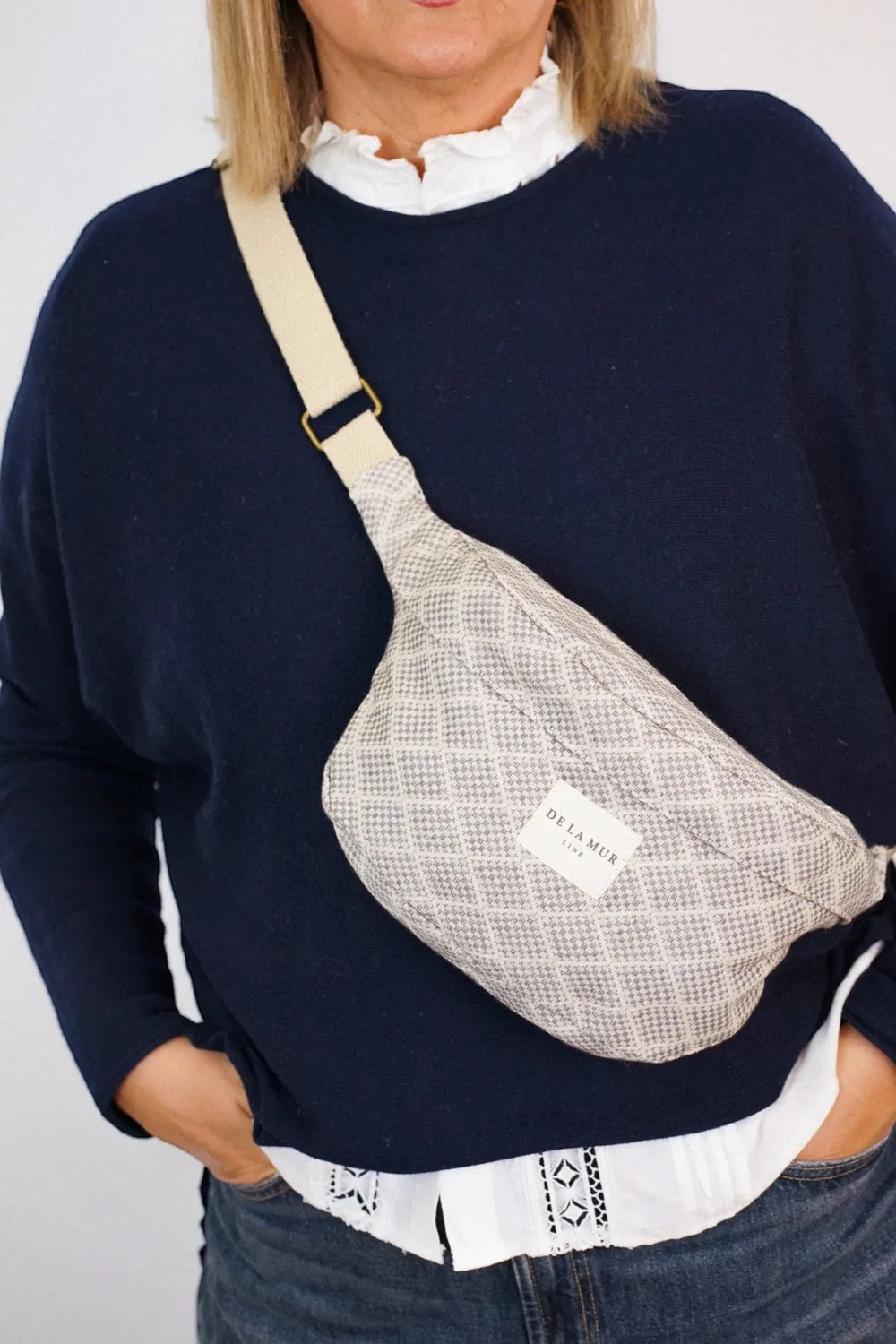 De La Mur Pant belteveske 26x16 cm grå geometrisk