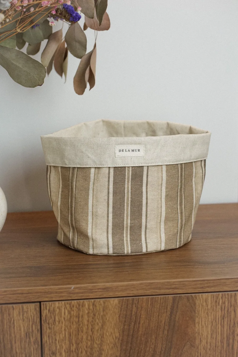 De La Mur Soro oppbevaringskurv 17 cm stripet brun beige