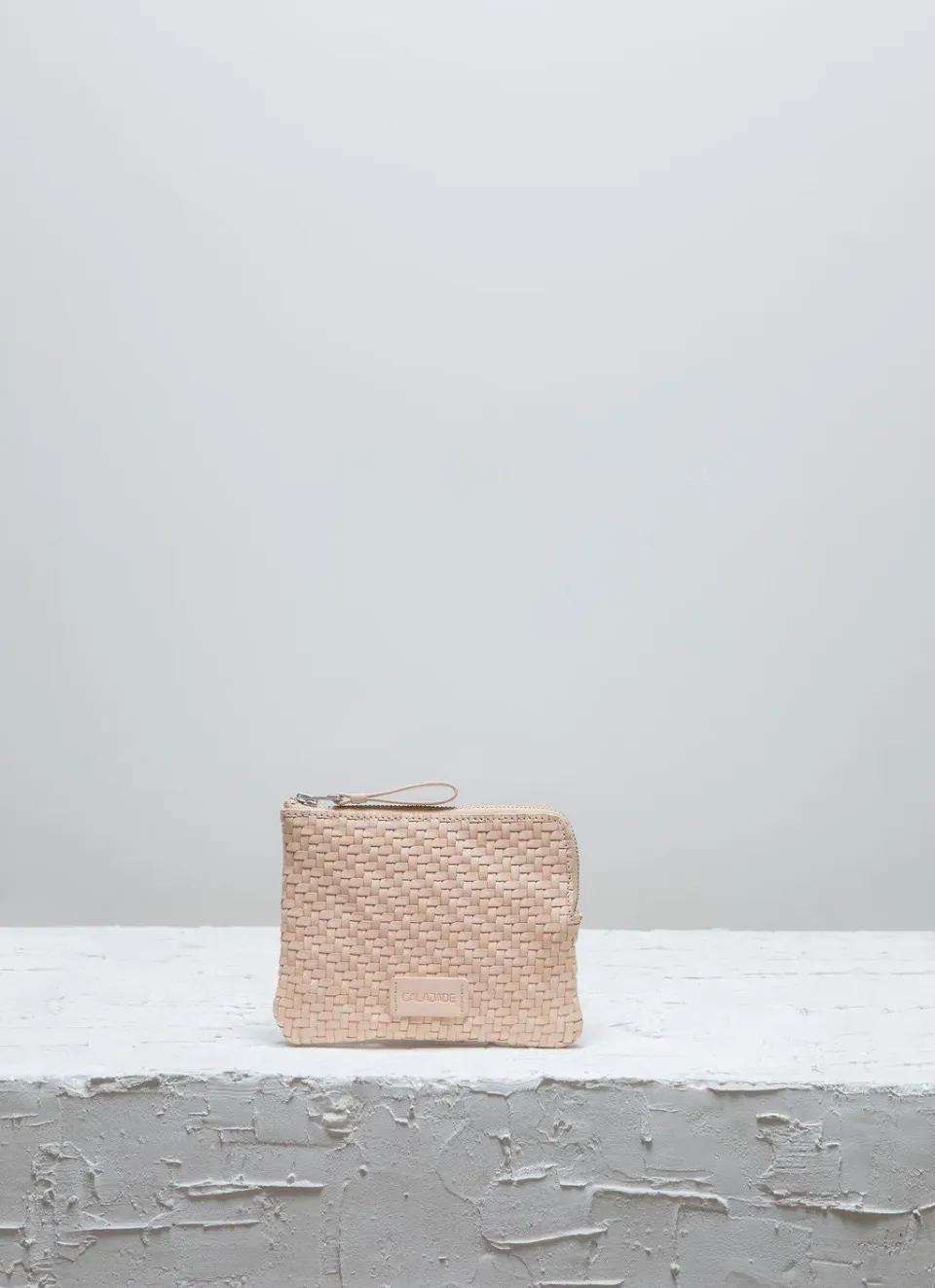 Cala Jade Batu XS pouch naturale twill skinn