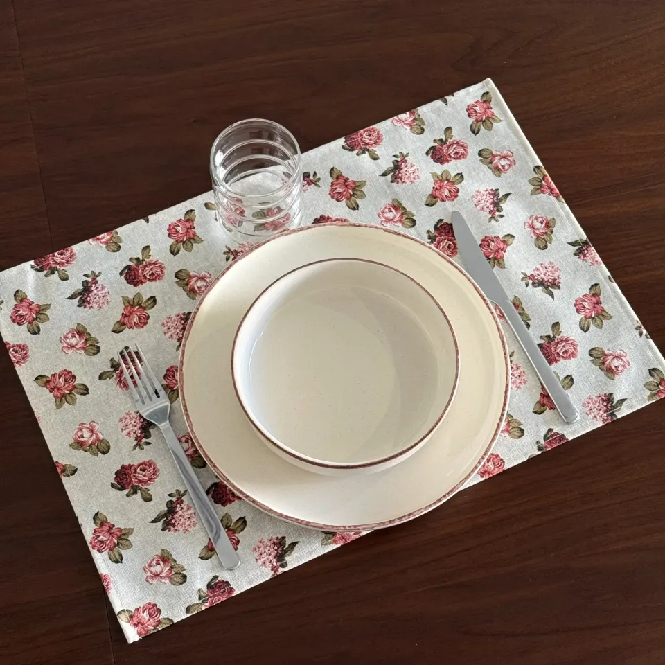 De La Mur Anto bordbrikke resinbelagt rosa 50x35 cm
