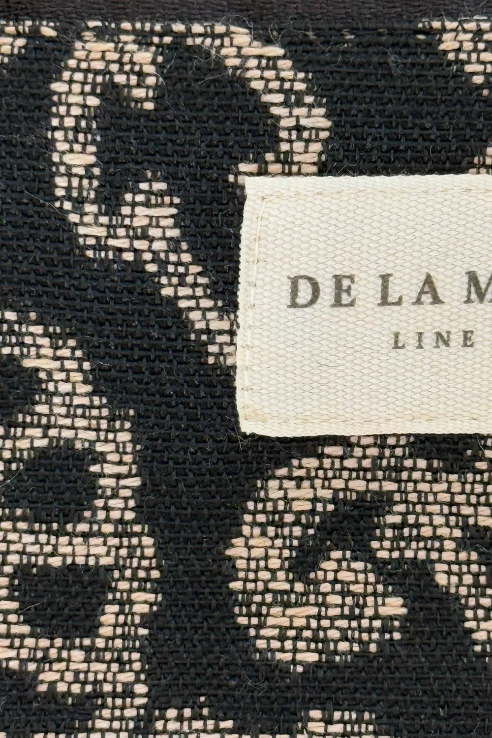 De La Mur Teide liten sminkepung 17x10 cm svart