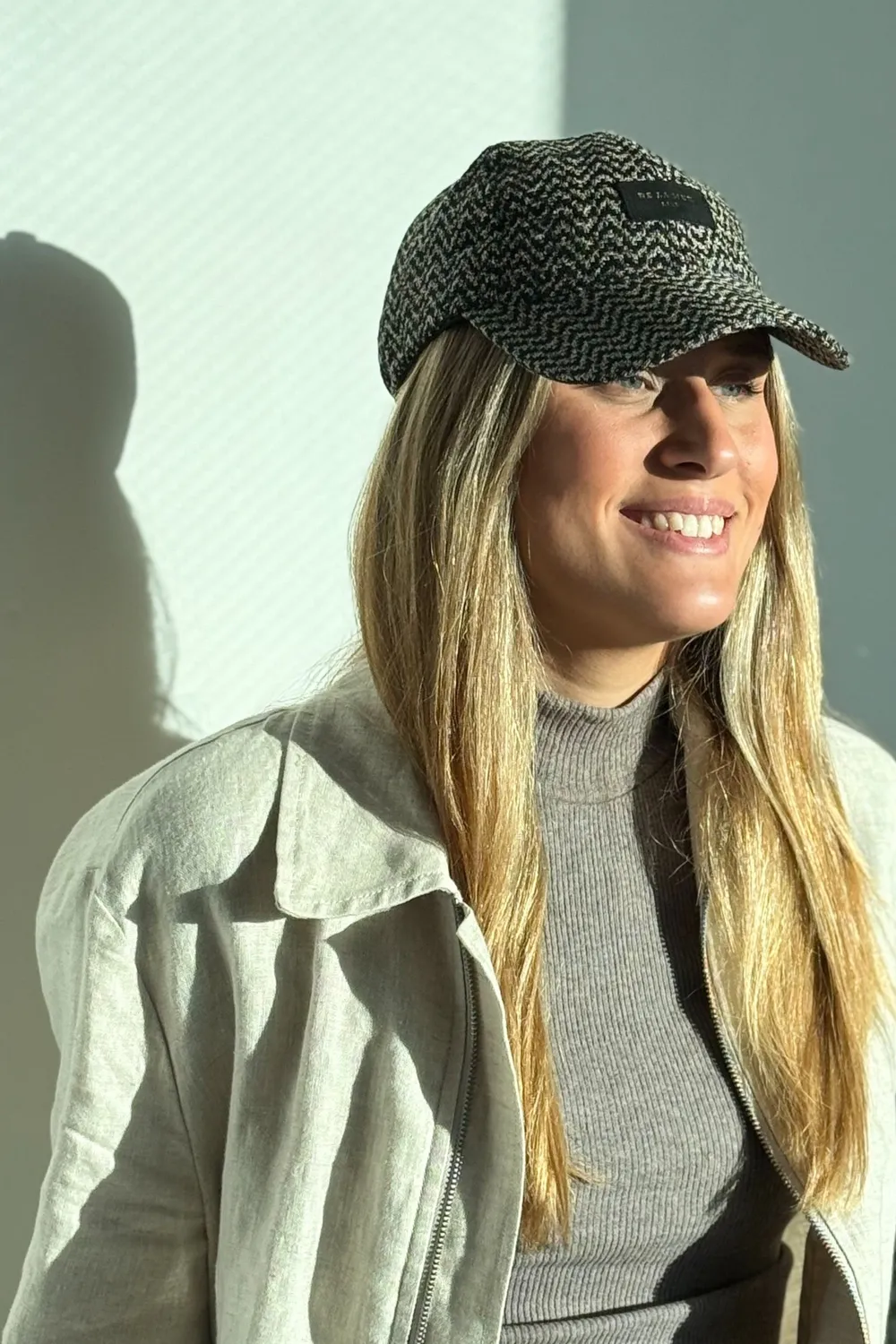 De La Mur Dana Gorra caps beige svart