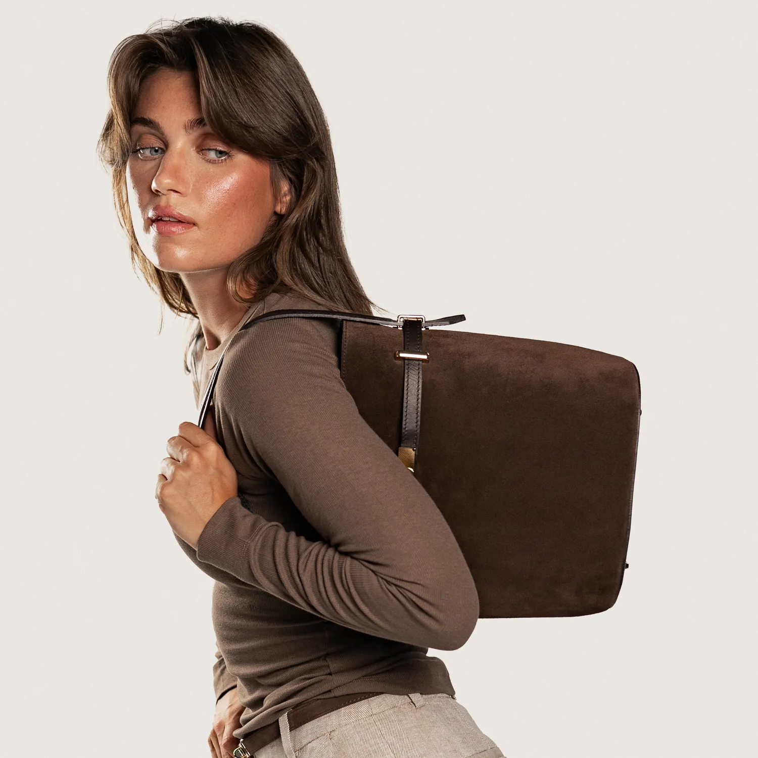 Latalia Molfetta mockaveske espresso ash