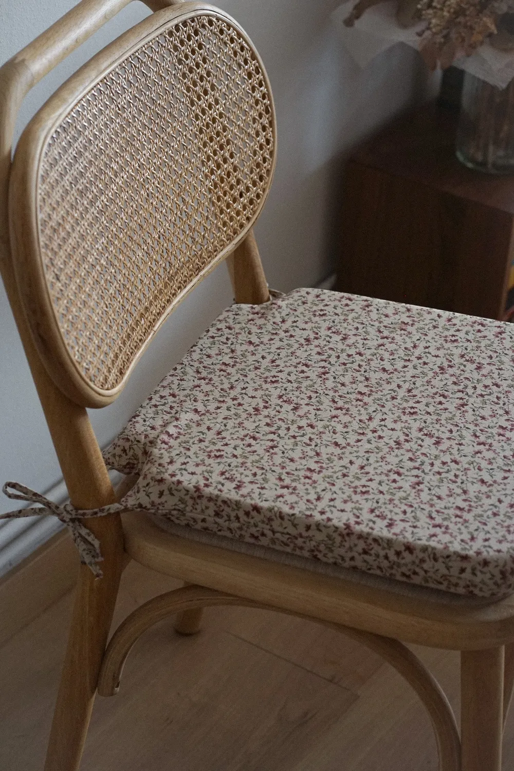 De La Mur Naila stolpute blomstret 40x40