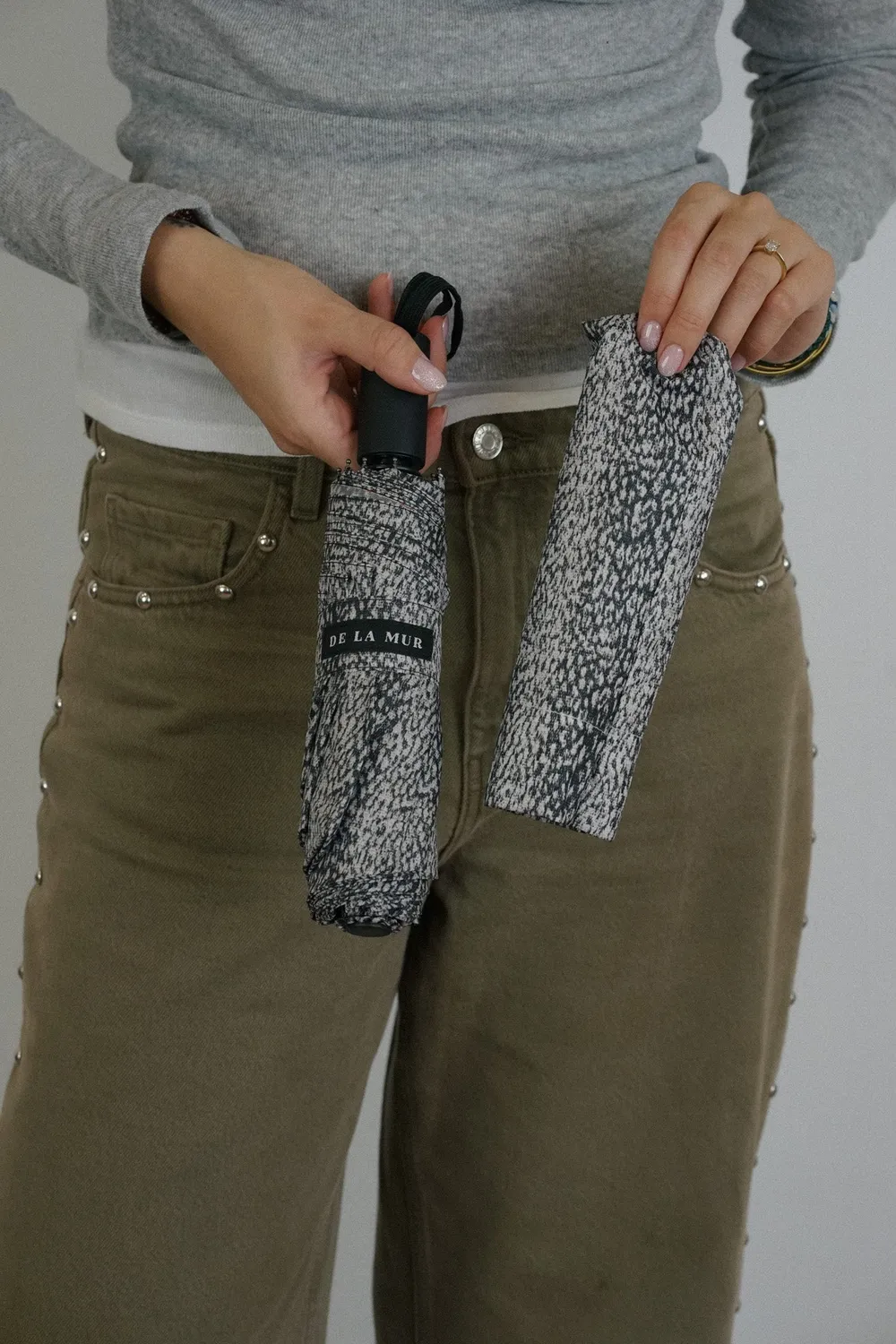 De La Mur Leo paraply sammenleggbar leopard 96 cm